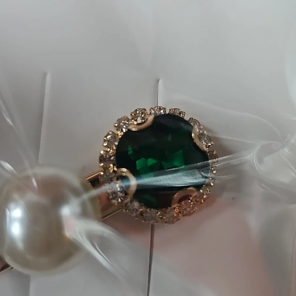 New Emerald Green Gem Hair Clip With Rhinestones - Alligator Clip